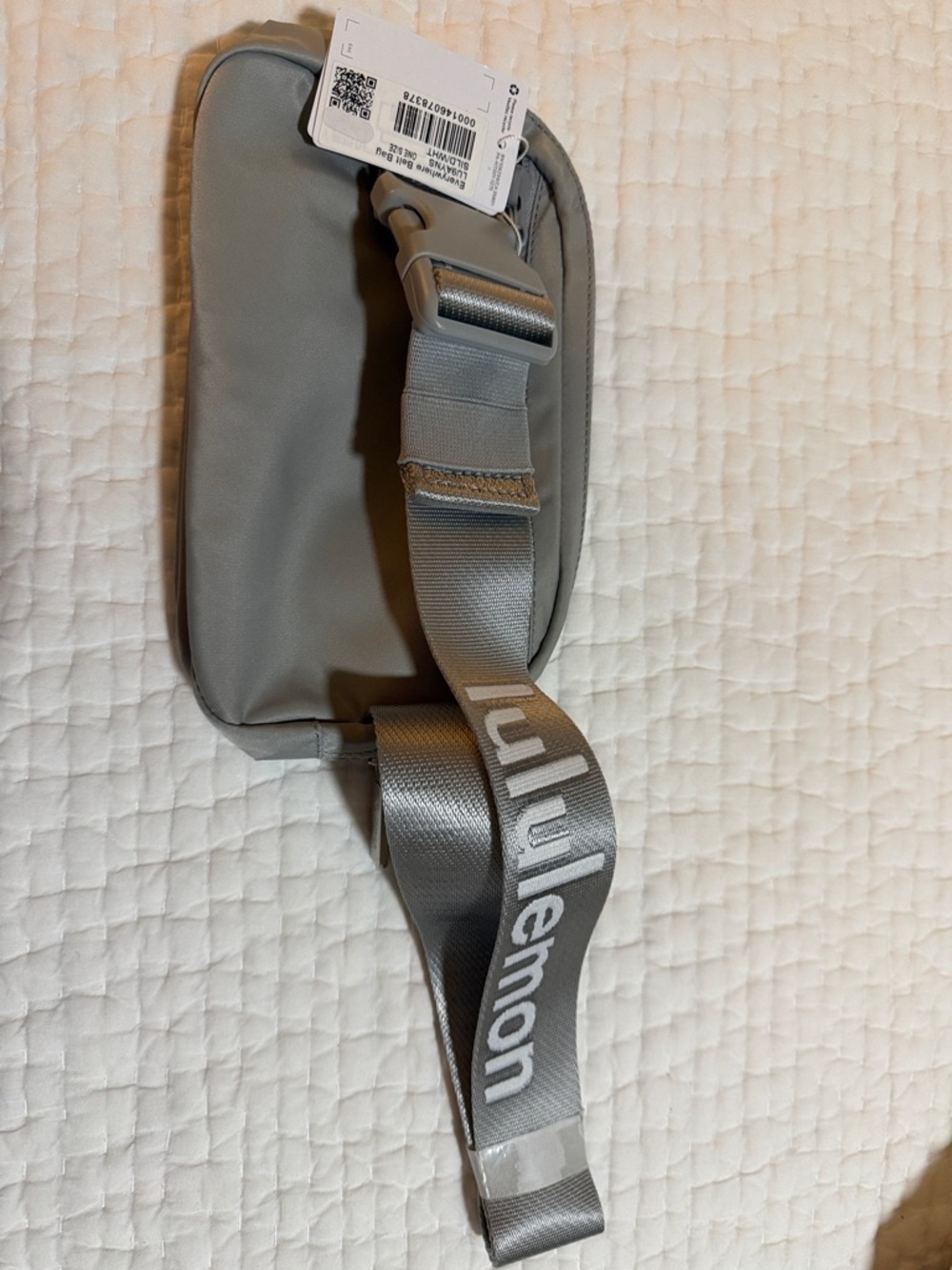 lululemon athletica Gray Sling Belt Bag - Neutral Crossbody - Picture 4 of 4